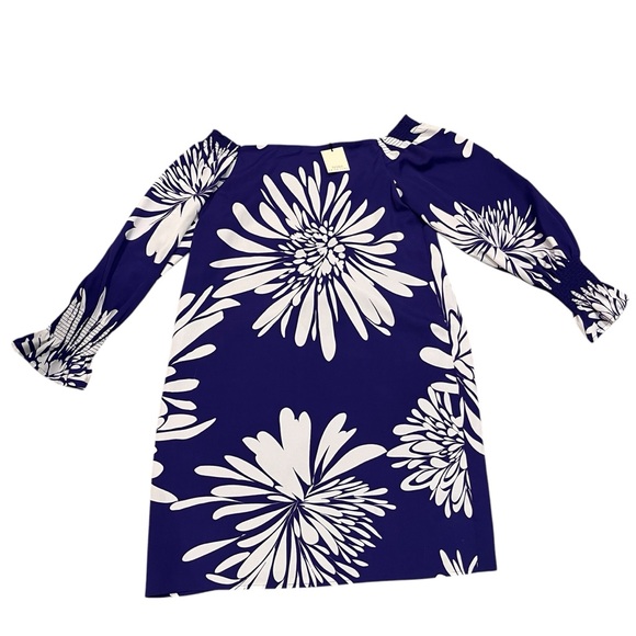 NEW Trina Turk Blue & White Floral Off The Shoulder Smocked Shift Dress Medium - Picture 4 of 12